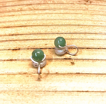 Boucles d'oreilles en jade vert gris clips