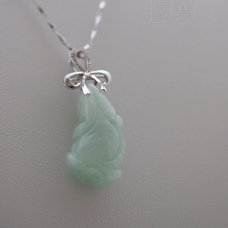 pendentif chou chinois en jade vert