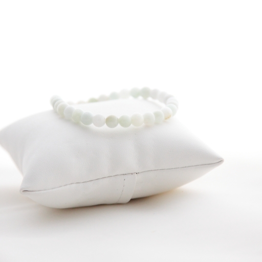 Mini bracelet boule en jade blanc